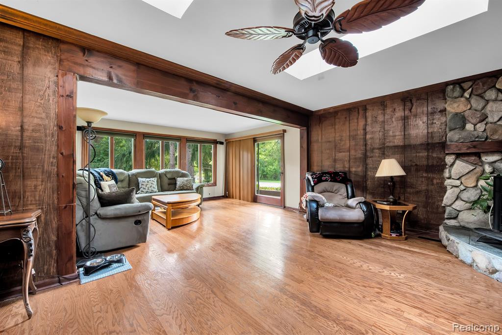 13304 Sequoia Lane, South Lyon, MI 48178 — Photo 17