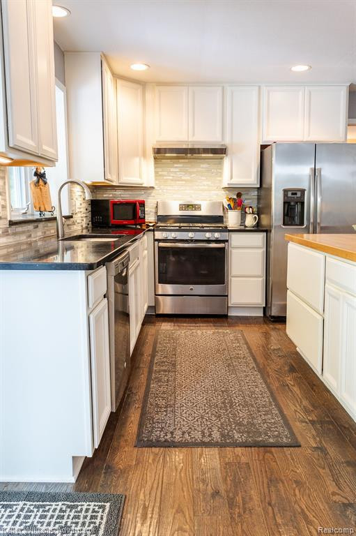 7885 LAKE CREST Drive, Ypsilanti, MI 48197 — Photo 10