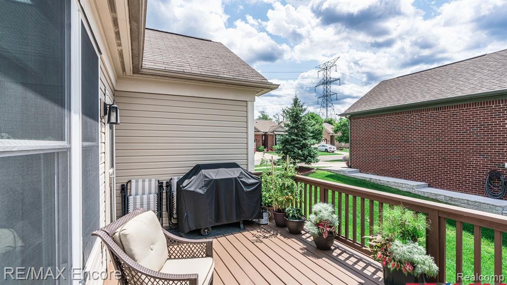3105 BELLE TERRE, Commerce Twp, MI 48382 — Photo 12