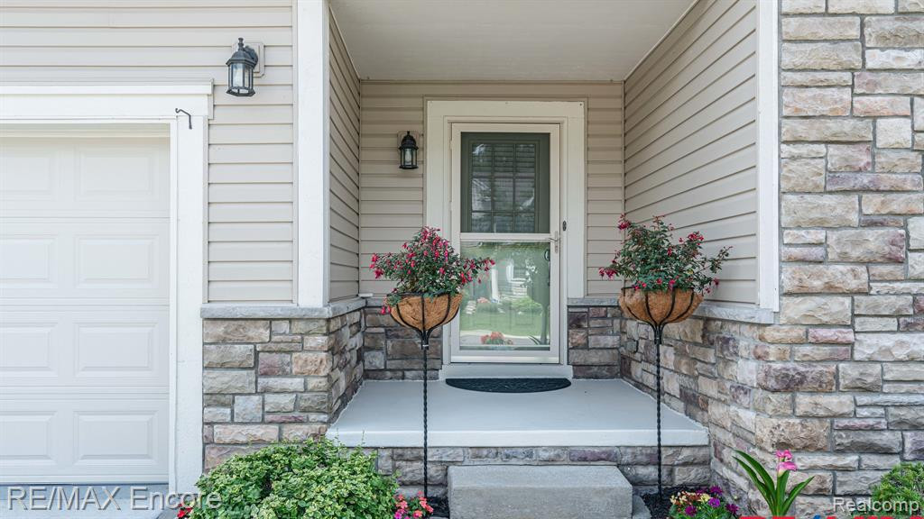 3105 BELLE TERRE, Commerce Twp, MI 48382 — Photo 18