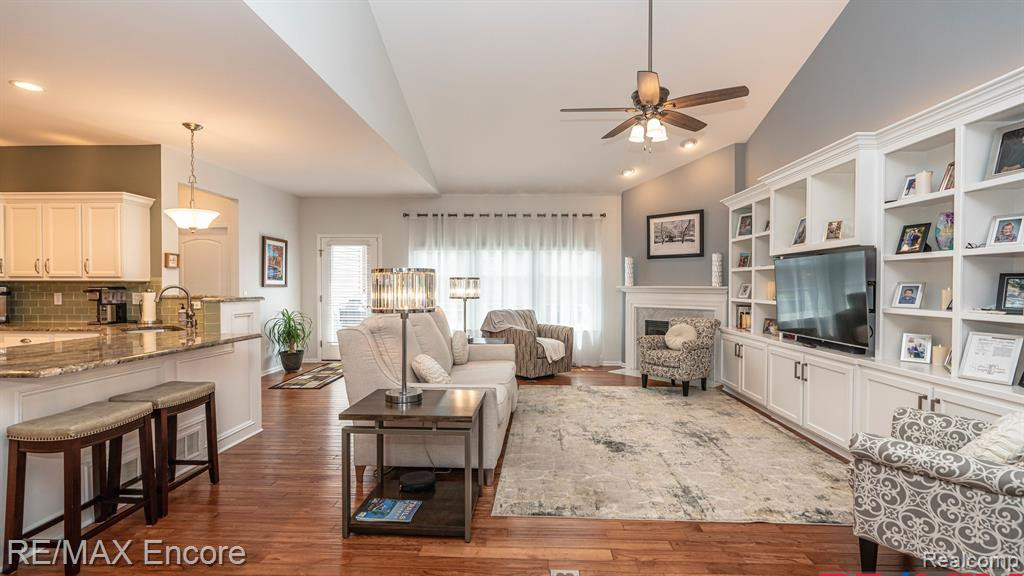 3105 BELLE TERRE, Commerce Twp, MI 48382 — Photo 27