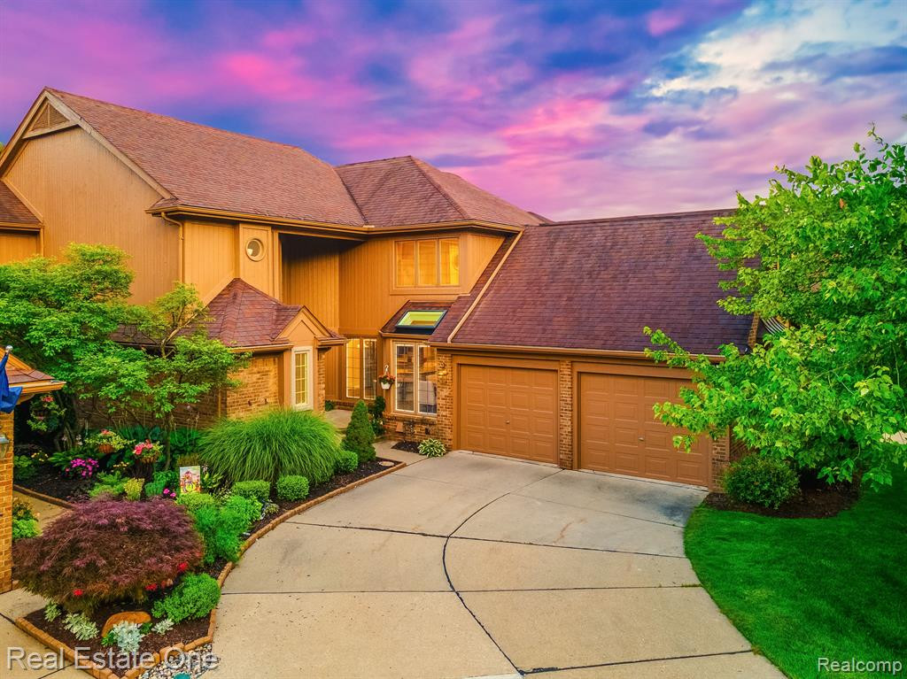 13672 EATON Drive, Unit 9, Plymouth, MI 48170 — front exterior