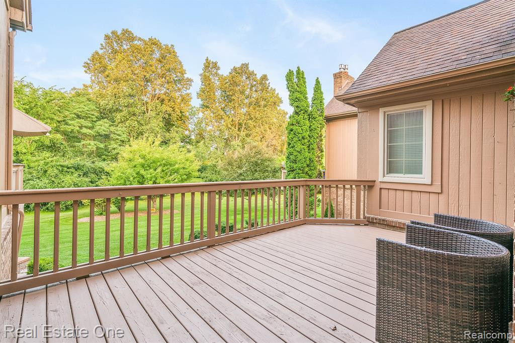 13672 EATON Drive, Unit 9, Plymouth, MI 48170 — Photo 7
