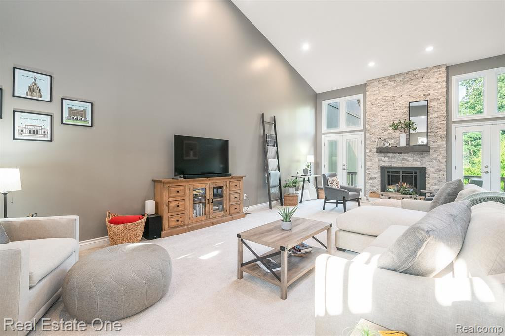 13672 EATON Drive, Unit 9, Plymouth, MI 48170 — Photo 15