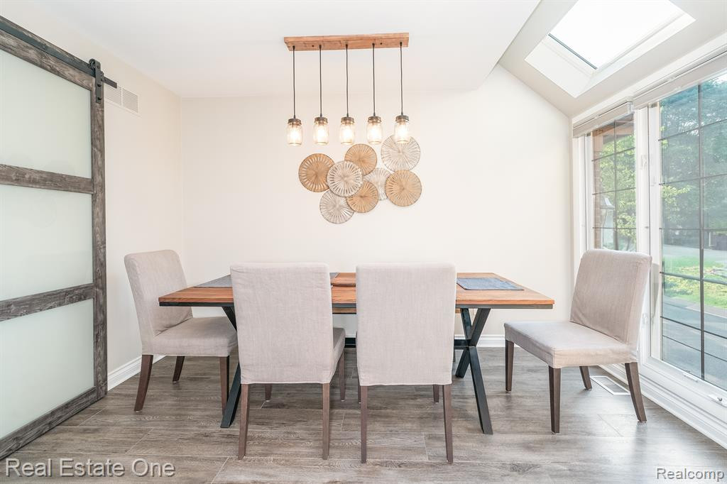 13672 EATON Drive, Unit 9, Plymouth, MI 48170 — Photo 23