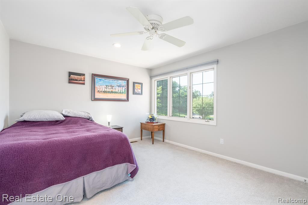 13672 EATON Drive, Unit 9, Plymouth, MI 48170 — Photo 33