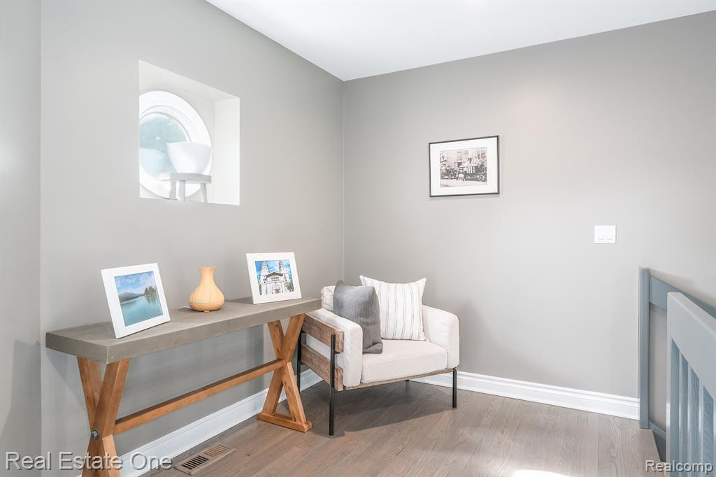 13672 EATON Drive, Unit 9, Plymouth, MI 48170 — Photo 40