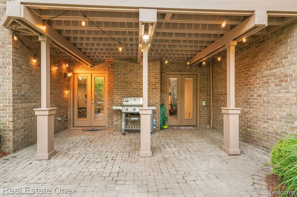 13672 EATON Drive, Unit 9, Plymouth, MI 48170 — Photo 64