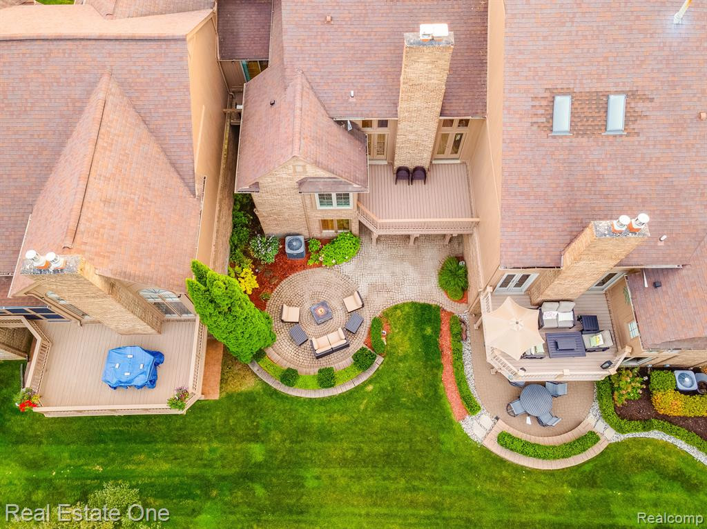 13672 EATON Drive, Unit 9, Plymouth, MI 48170 — Photo 67