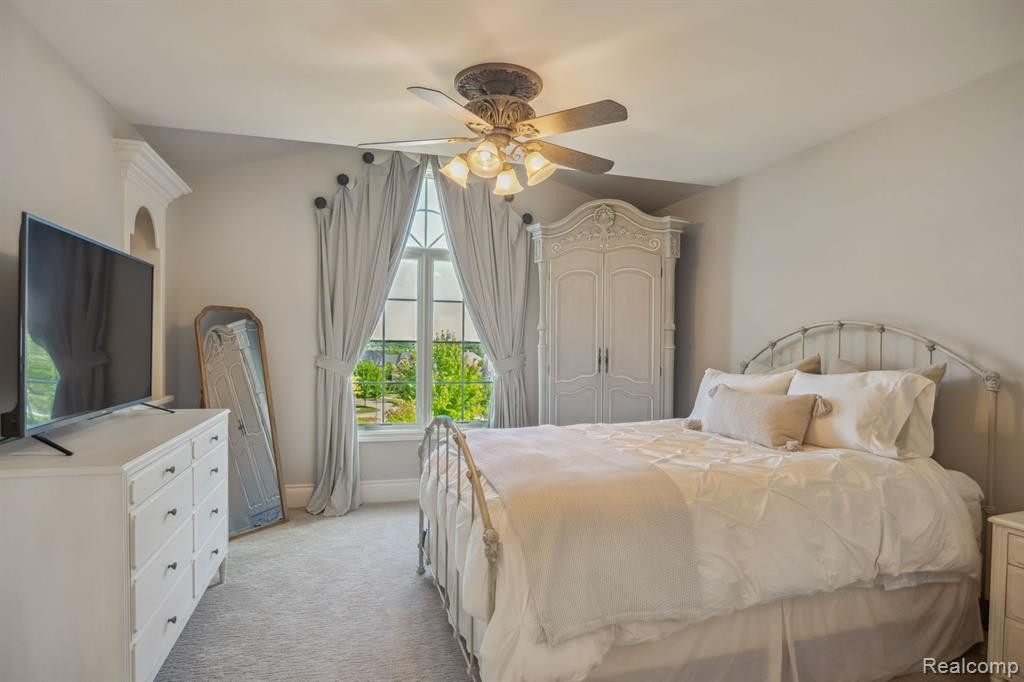 18429 STONERIDGE Court, Northville, MI 48168 — Photo 37
