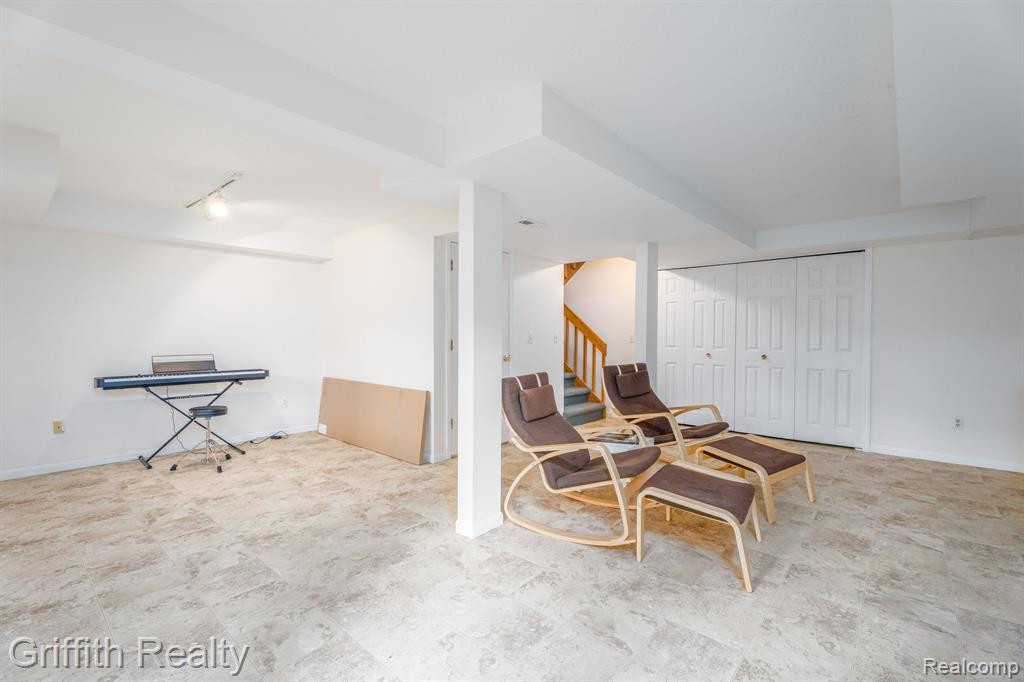 475 GLENWAY Street, Brighton, MI 48116 — Photo 21