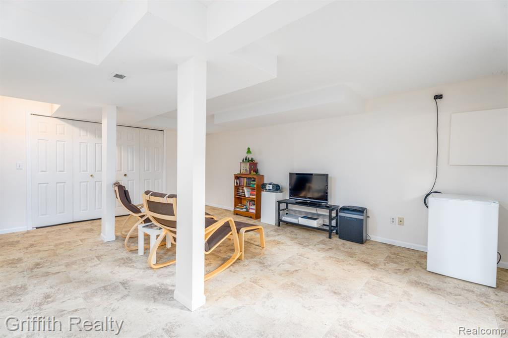 475 GLENWAY Street, Brighton, MI 48116 — Photo 22