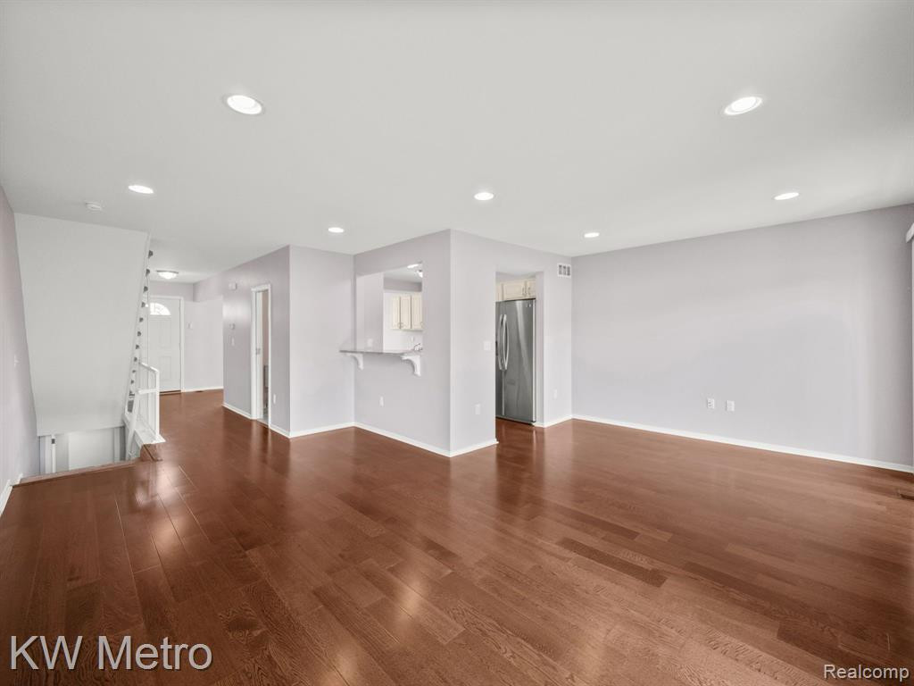 1985 Seabright Court, Royal Oak, MI 48073 — Photo 11