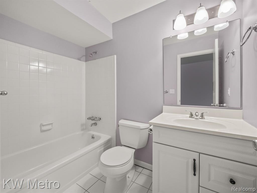 1985 Seabright Court, Royal Oak, MI 48073 — Photo 18
