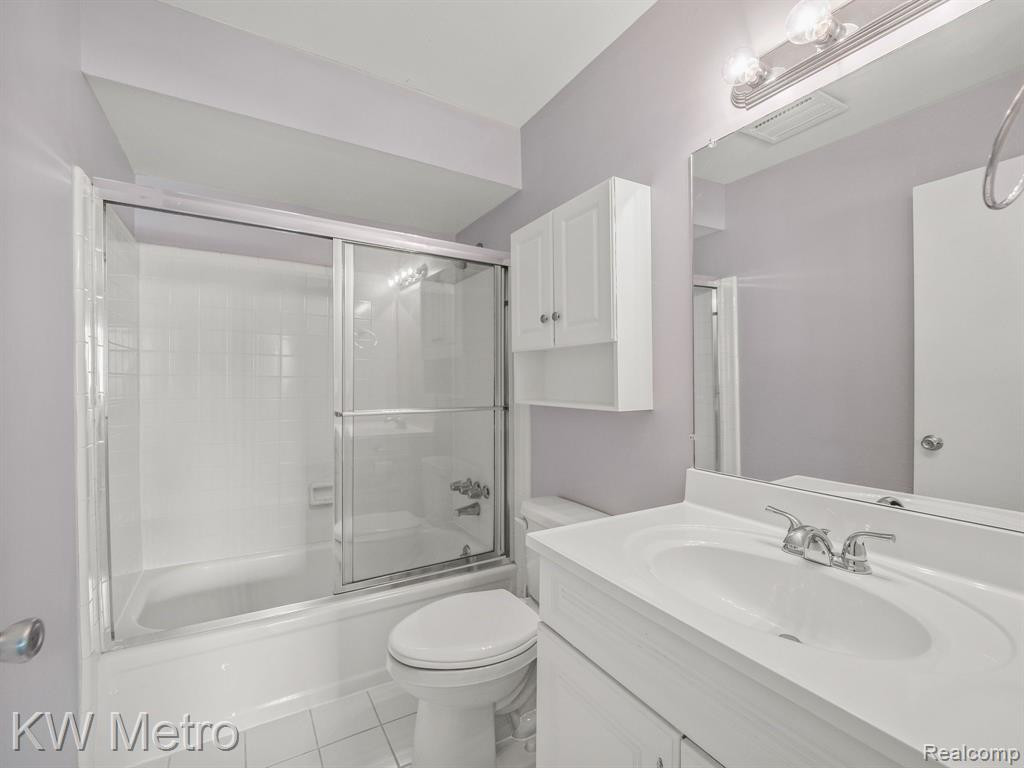 1985 Seabright Court, Royal Oak, MI 48073 — Photo 19