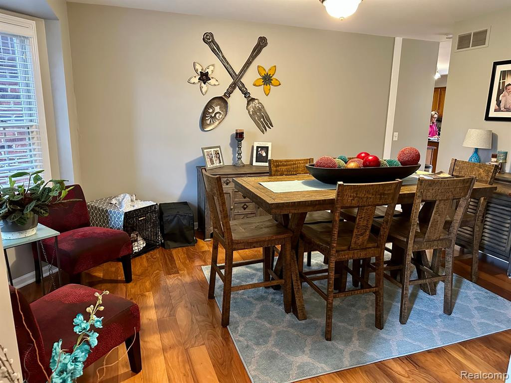 260 BLOSSOM Drive, Canton, MI 48188 — Photo 13