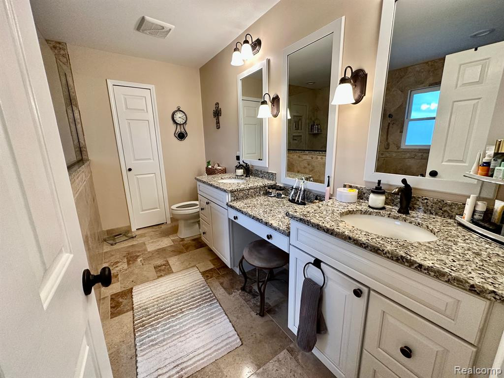 260 BLOSSOM Drive, Canton, MI 48188 — Photo 21