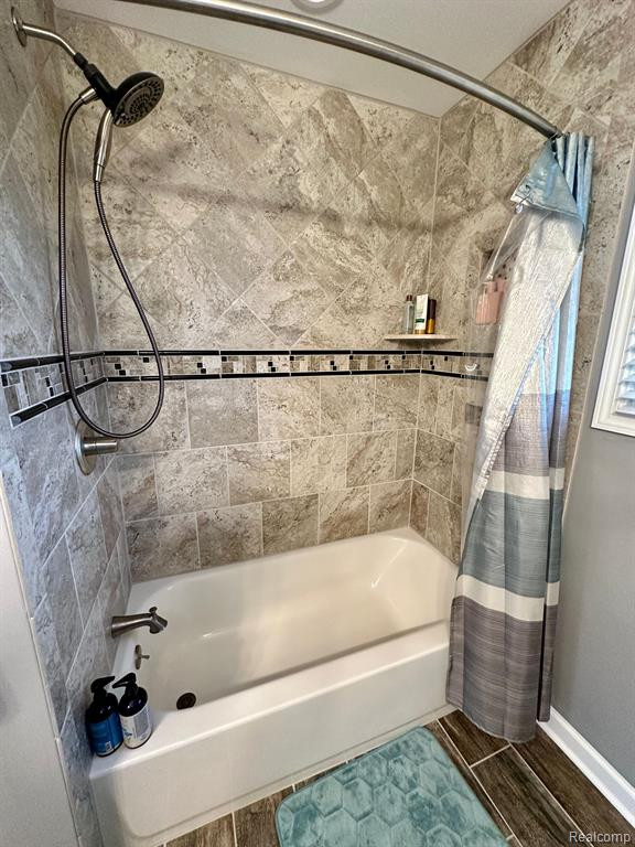 260 BLOSSOM Drive, Canton, MI 48188 — Photo 24