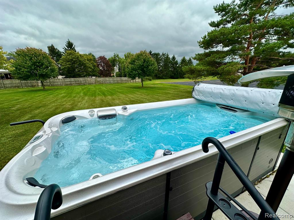 260 BLOSSOM Drive, Canton, MI 48188 — Photo 36
