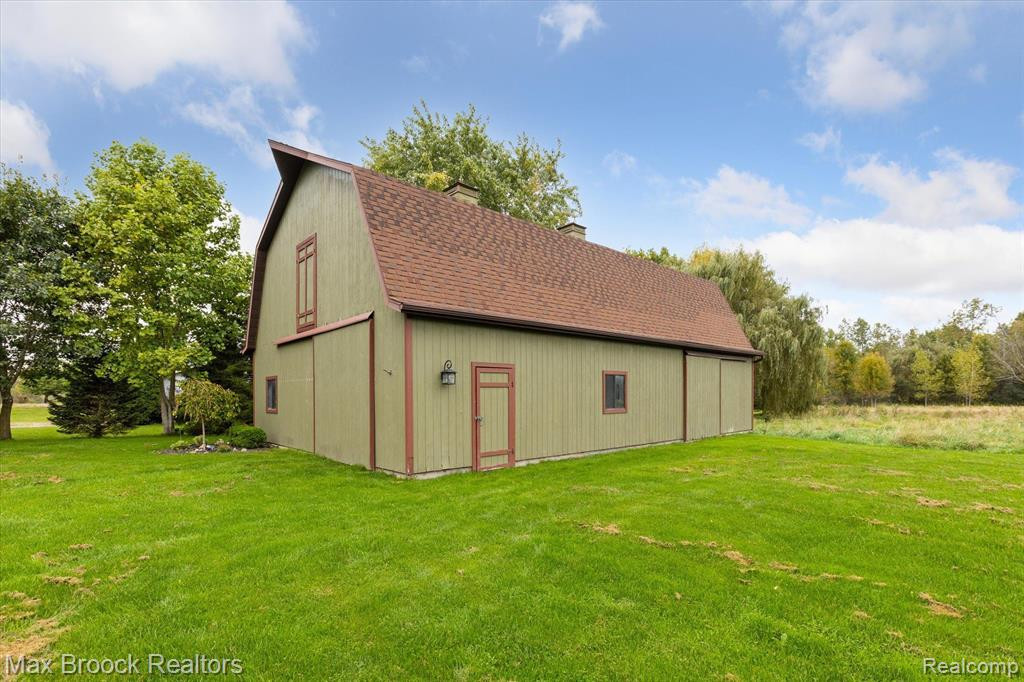 2345 CASTLE Road, North Branch, MI 48461 — Photo 2