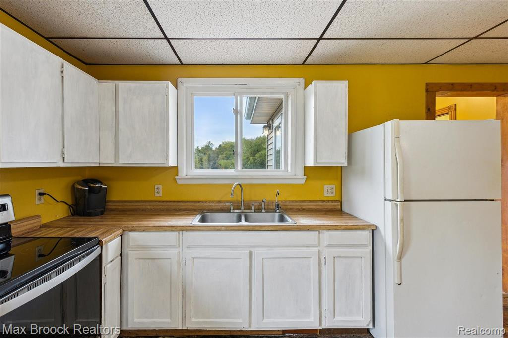 2345 CASTLE Road, North Branch, MI 48461 — Photo 5
