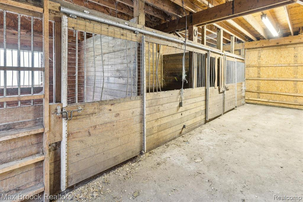 2345 CASTLE Road, North Branch, MI 48461 — Photo 30