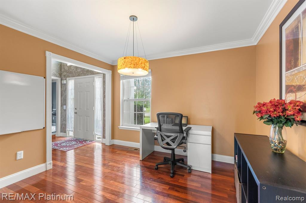 9562 ENDICOTT Lane, Ypsilanti, MI 48197 — Photo 3