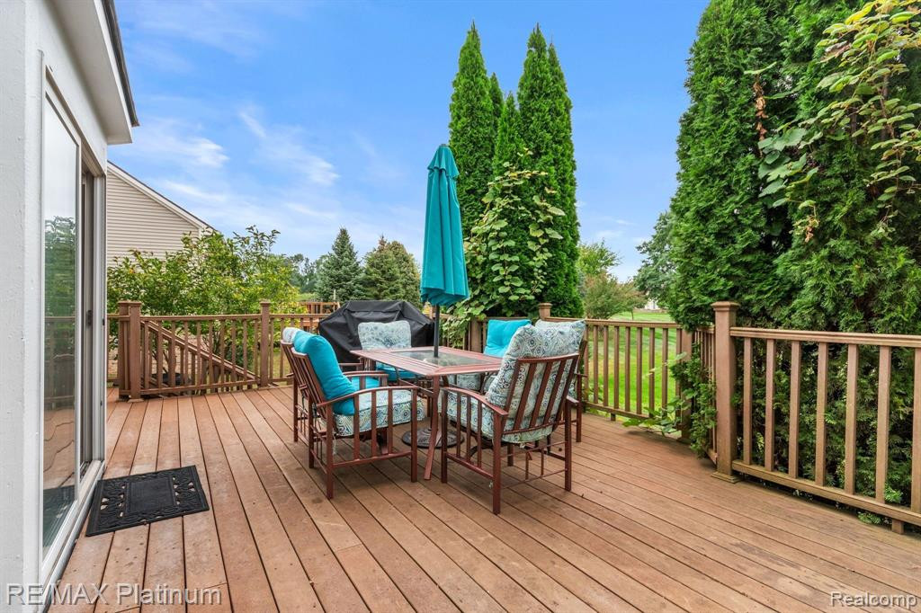 9562 ENDICOTT Lane, Ypsilanti, MI 48197 — Photo 31