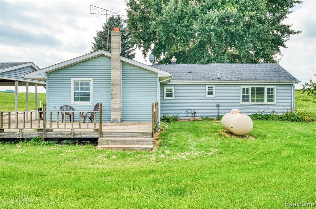 8015 EAST Road, Saginaw, MI 48601 — Photo 6