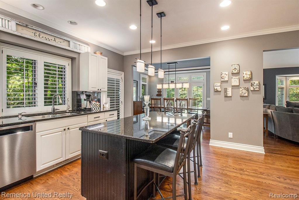 44555 CHEDWORTH Court, Northville, MI 48167 — Photo 13