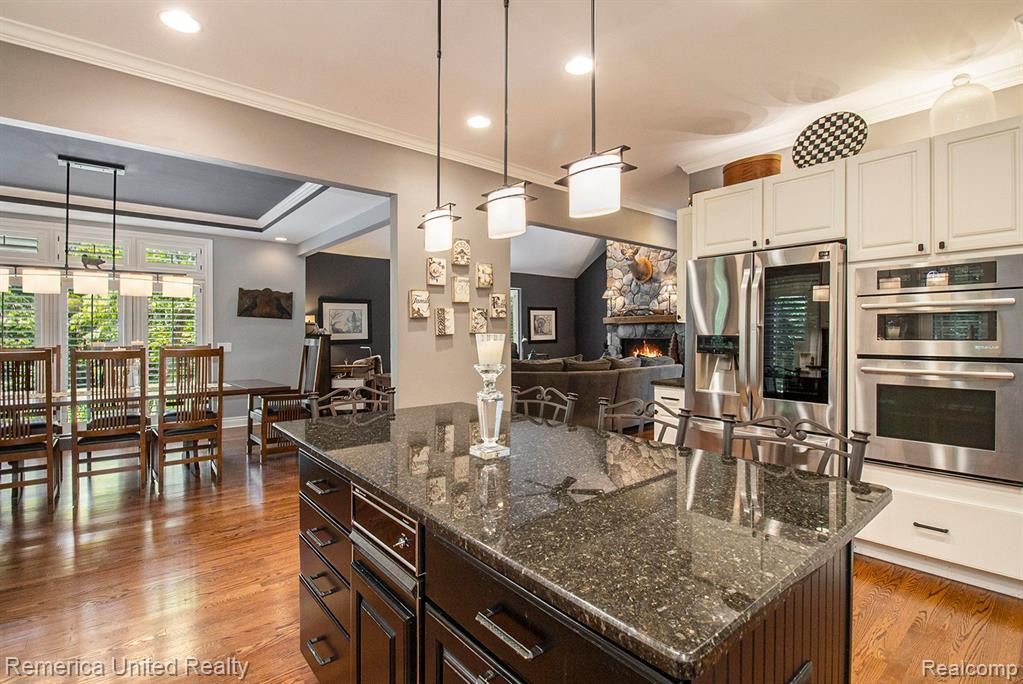 44555 CHEDWORTH Court, Northville, MI 48167 — Photo 14