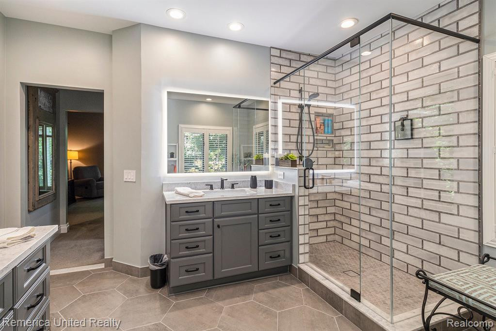 44555 CHEDWORTH Court, Northville, MI 48167 — Photo 23