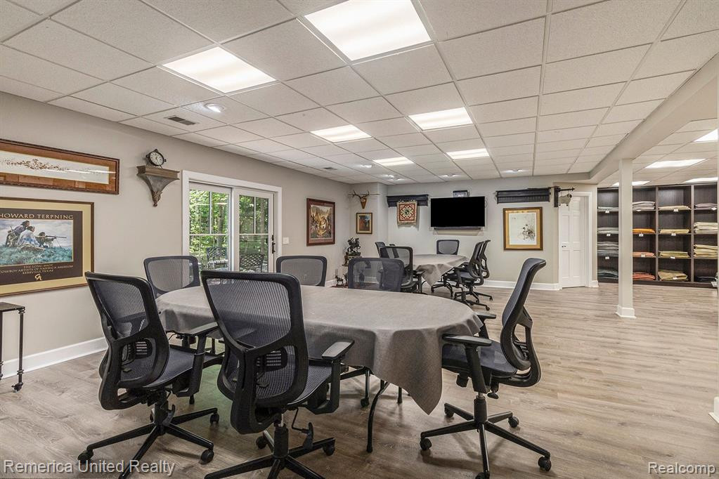 44555 CHEDWORTH Court, Northville, MI 48167 — Photo 35