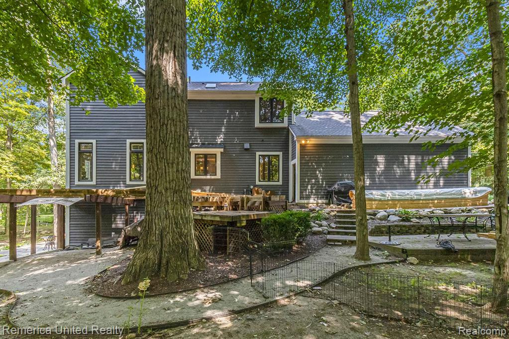 44555 CHEDWORTH Court, Northville, MI 48167 — Photo 43