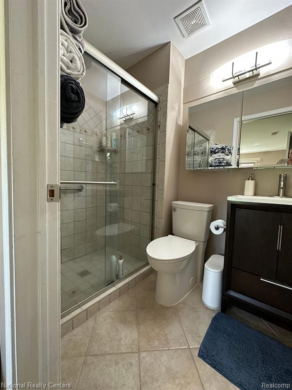 229 BROOKWOOD Drive, 16, South Lyon, MI 48178 — Photo 25
