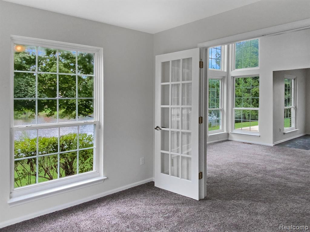 14710 BROOKSIDE Drive, Van Buren, MI 48111 — Photo 8