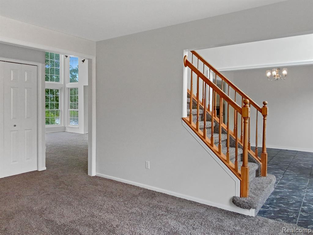 14710 BROOKSIDE Drive, Van Buren, MI 48111 — Photo 10