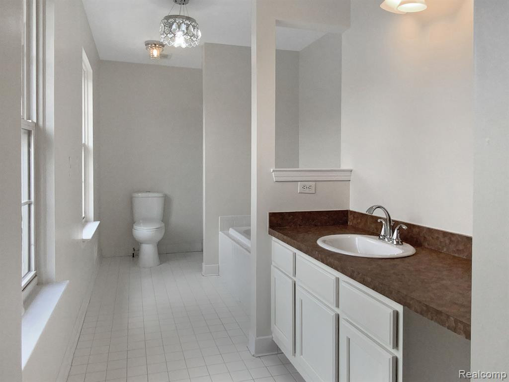 14710 BROOKSIDE Drive, Van Buren, MI 48111 — Photo 17