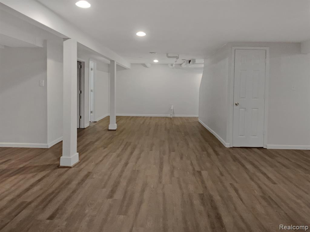 14710 BROOKSIDE Drive, Van Buren, MI 48111 — Photo 18