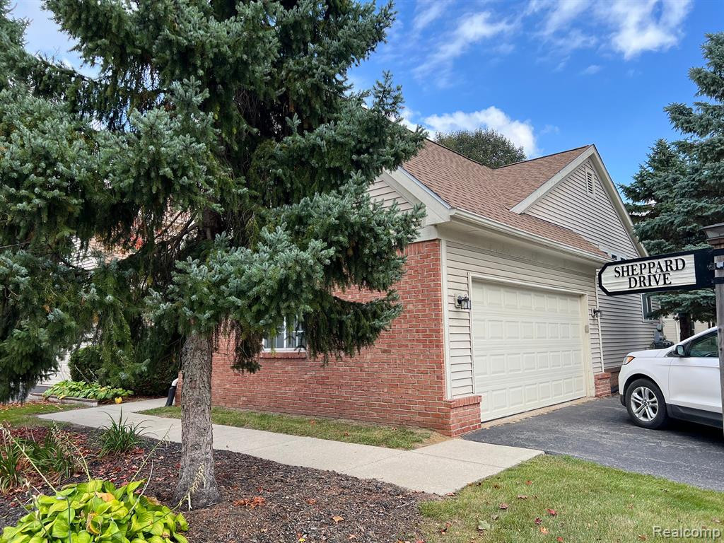 6360 SHEPPARD Drive, Westland, MI — Photo 2