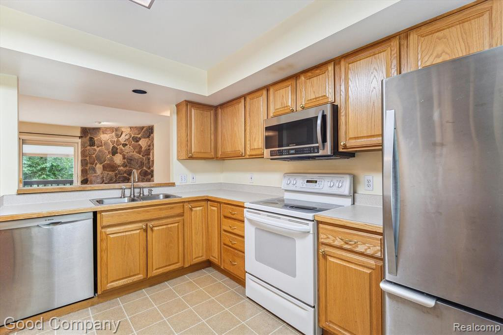 254 LYN ANNE, Ann Arbor, MI 48103 — Photo 9