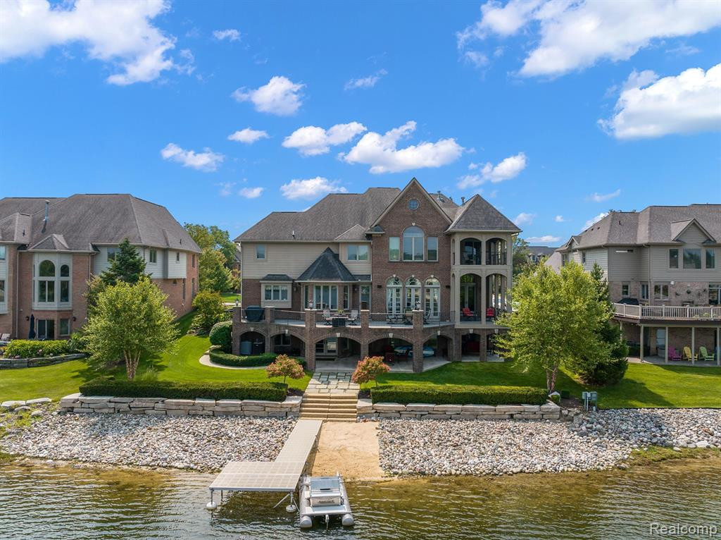 48030 MANORWOOD Drive, Northville, MI 48168 — Photo 4