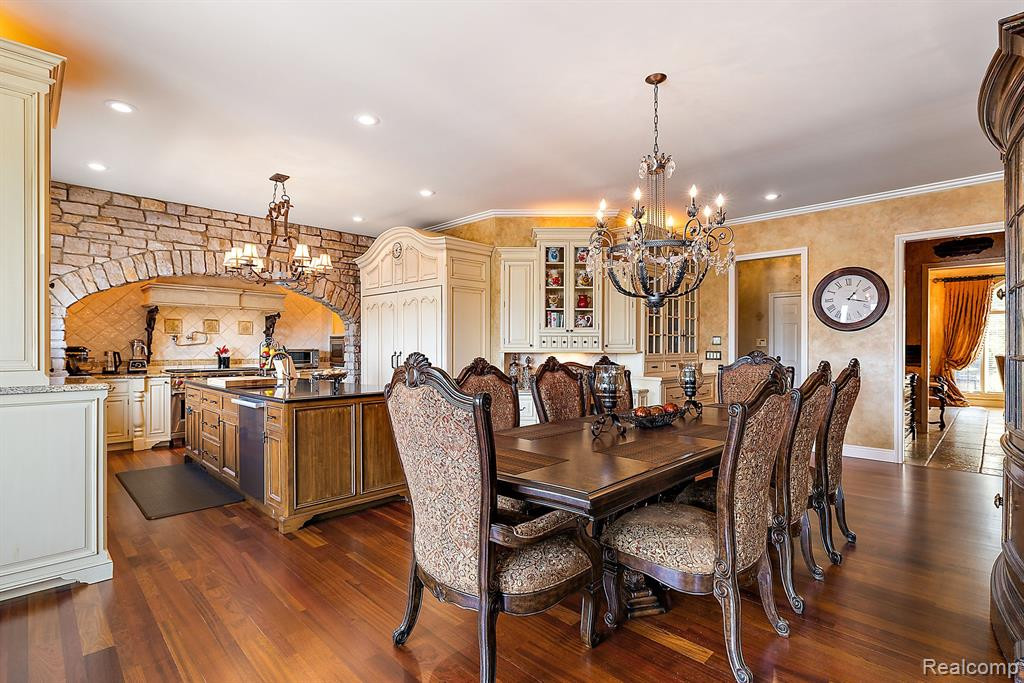 48030 MANORWOOD Drive, Northville, MI 48168 — Photo 17