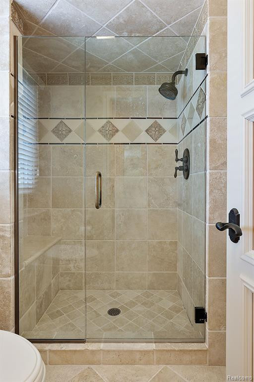 48030 MANORWOOD Drive, Northville, MI 48168 — Photo 46