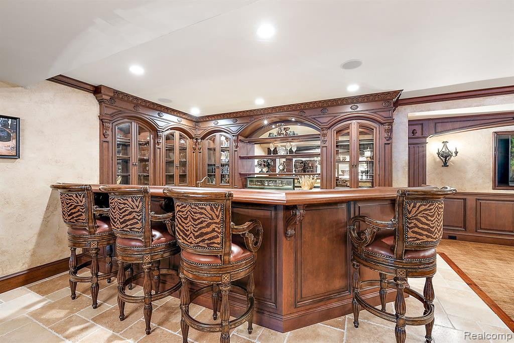 48030 MANORWOOD Drive, Northville, MI 48168 — Photo 49