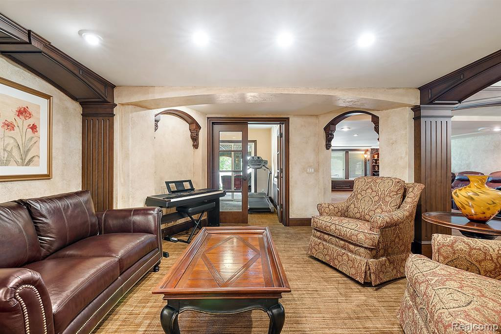 48030 MANORWOOD Drive, Northville, MI 48168 — Photo 52