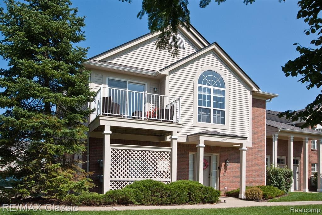22201 Chesapeake Circle, 258, Walled Lake, MI 48390 — front exterior