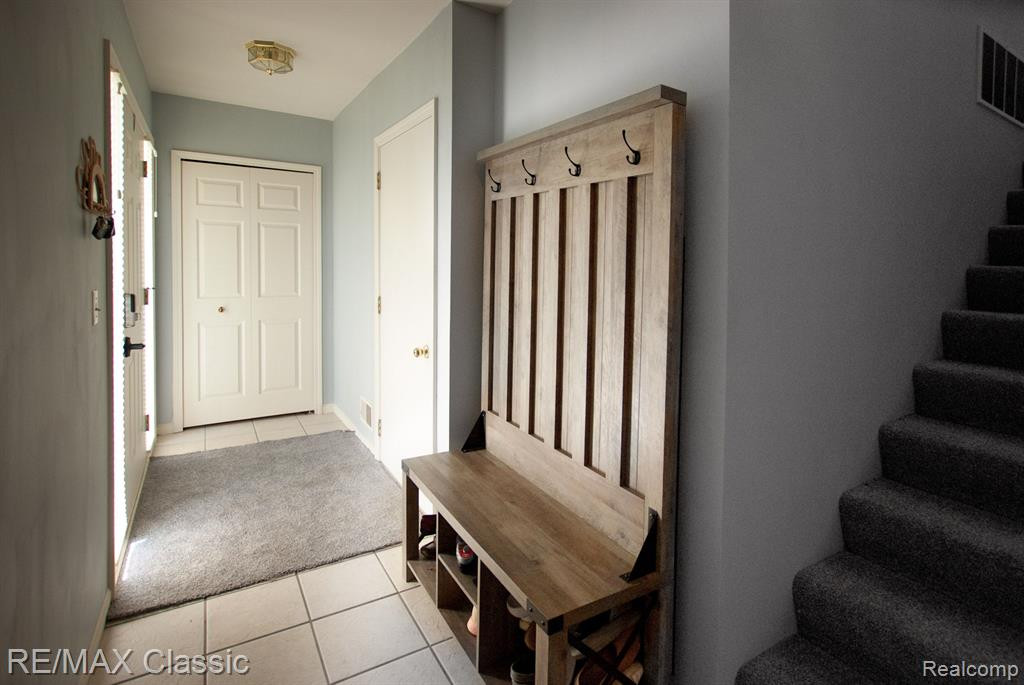 22201 Chesapeake Circle, 258, Walled Lake, MI 48390 — Photo 6