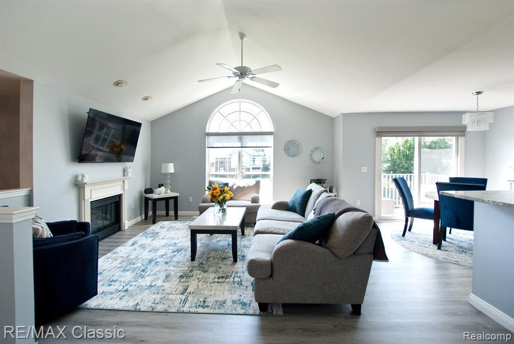22201 Chesapeake Circle, 258, Walled Lake, MI 48390 — Photo 7