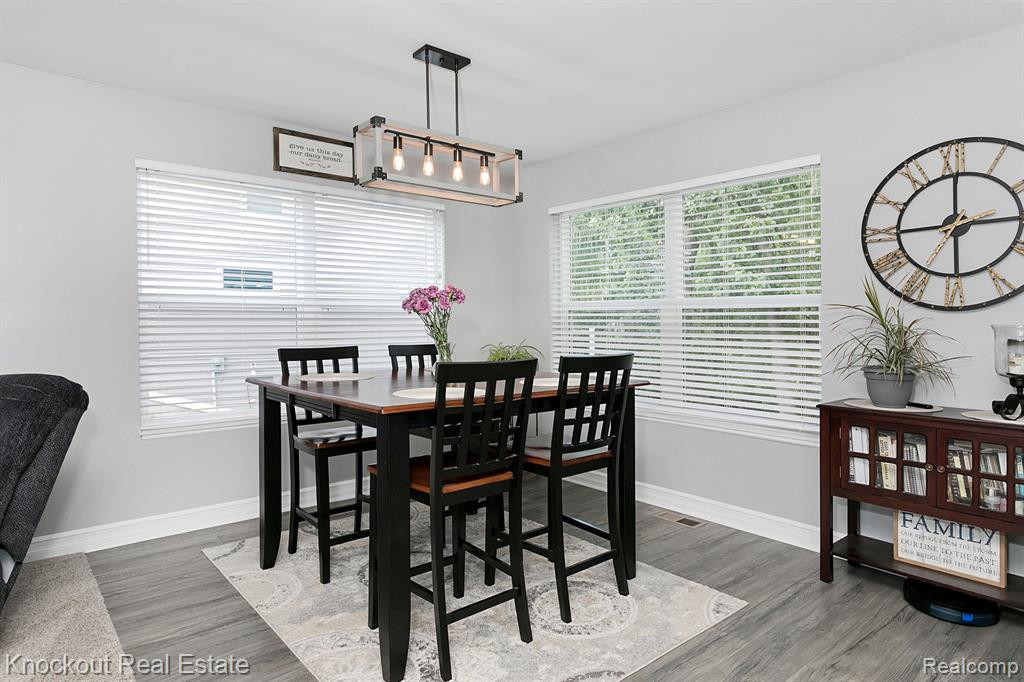 2250 Briar Ridge, Wolverine Lake, MI 48390 — Photo 6
